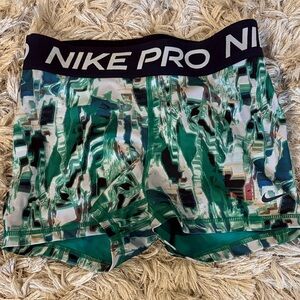 Nike Pro Green White Abstract Print Performance Shorts